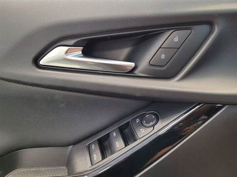 New 2026 Chevrolet Equinox LT w/ Convenience Package II image 22