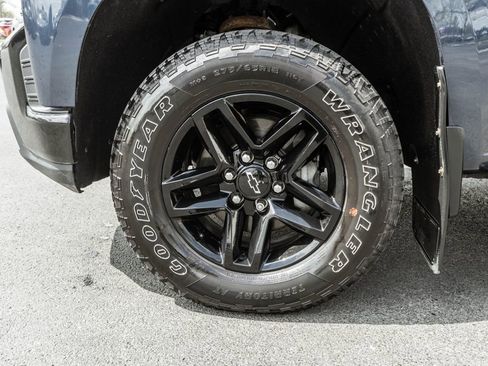 Used 2021 Chevrolet Silverado 1500 LT Trail Boss w/ Convenience Package II AWD/4WD image 33