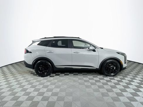 Used 2026 Kia Sportage EX w/ EX Panorama Roof Package FWD image 9