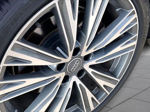 Used 2019 Audi A6 3.0T Premium Plus w/ Premium Plus Package image 9