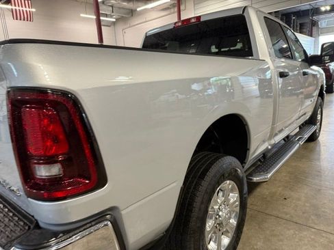 Certified 2026 RAM 2500 Big Horn AWD/4WD image 25