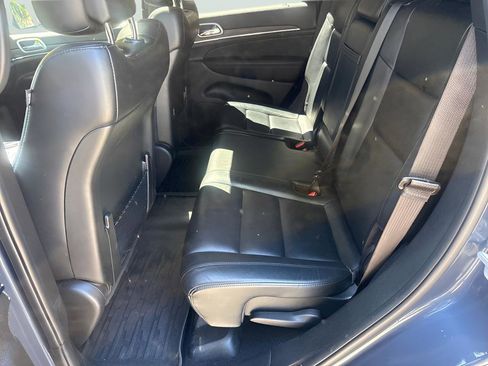 Used 2021 Jeep Grand Cherokee Limited AWD/4WD image 9