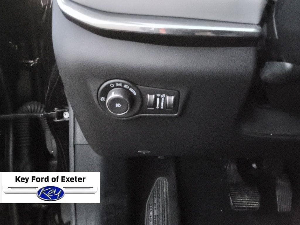 Used 2022 Jeep Compass Limited AWD/4WD image 28