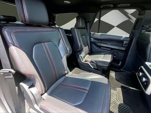 Certified 2024 Ford Expedition Limited AWD/4WD image 27