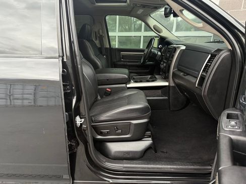 Used 2018 RAM 2500 Laramie w/ Sport Appearance Group AWD/4WD image 43