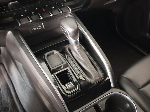 Used 2025 GMC Canyon Elevation w/ Convenience Package RWD image 8