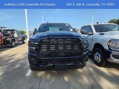 Used 2026 RAM 2500 Big Horn AWD/4WD image 2