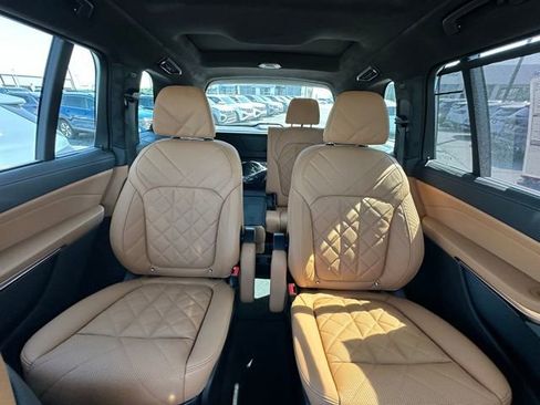 New 2026 BMW X7 xDrive40i AWD/4WD image 33