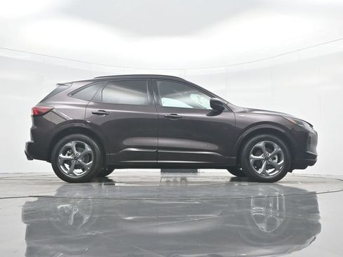 Used 2023 Ford Escape ST-Line w/ Tech Pack #1 FWD image 34
