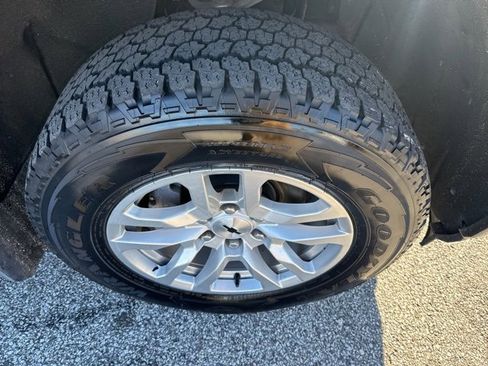 Used 2019 Chevrolet Silverado 1500 RST w/ All-Star Edition image 9