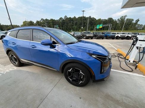 Used 2026 Kia Sportage EX w/ EX Panorama Roof Package FWD image 39