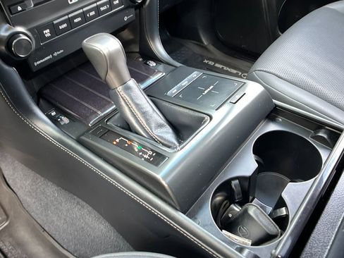 Used 2023 Lexus GX 460 Premium image 20