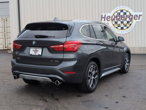 Used 2022 BMW X1 xDrive28i AWD/4WD image 7