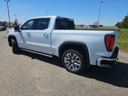Used 2026 GMC Sierra 1500 Denali w/ Denali Reserve Package AWD/4WD image 3