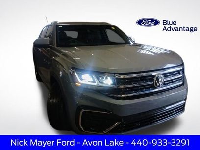 Used 2021 Volkswagen Atlas Cross Sport SE w/ Panoramic Sunroof Package