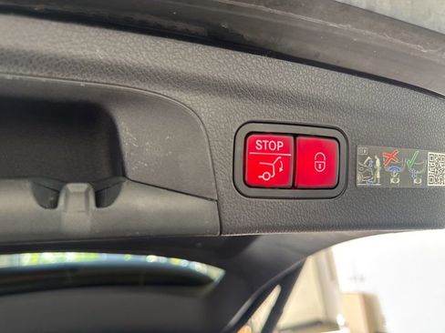 Used 2022 Mercedes-Benz GLE 350 4MATIC image 14