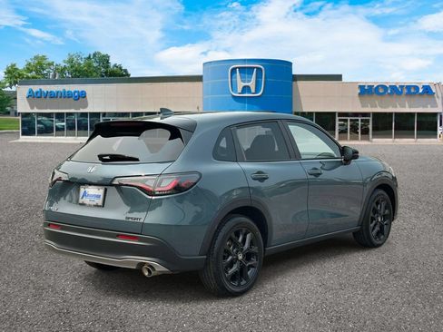 Certified 2024 Honda HR-V Sport image 4