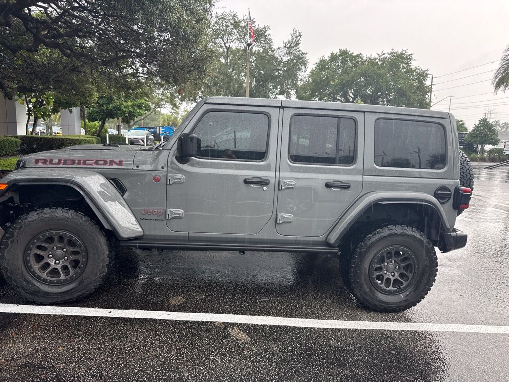 Used 2023 Jeep Wrangler Unlimited Rubicon w/ Xtreme 35 Tire Package AWD/4WD image 4