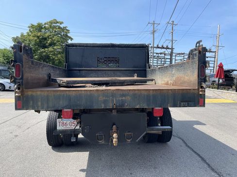 Used 2022 RAM 5500 Tradesman w/ Chrome Appearance Group AWD/4WD image 13