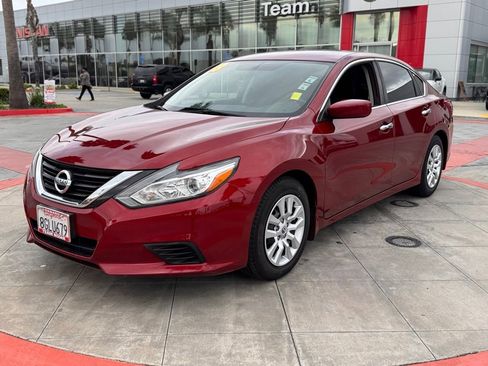 Used 2018 Nissan Altima 2.5 S w/ S Convenience Package image 4
