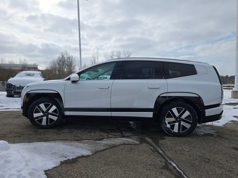 New 2026 Hyundai Ioniq 9 SEL image 14