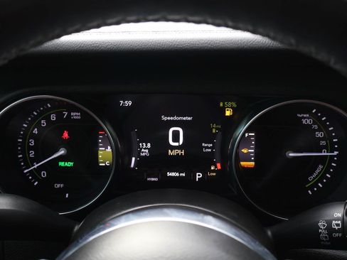 Used 2023 Jeep Wrangler Unlimited Sahara w/ Cold Weather Group AWD/4WD image 14
