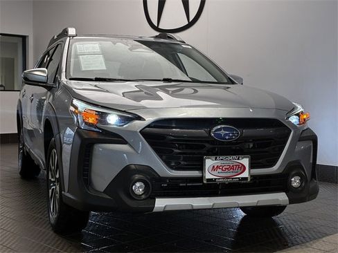 Used 2024 Subaru Outback Touring image 2