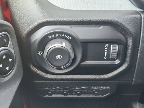 Used 2024 Jeep Wrangler Sport image 30