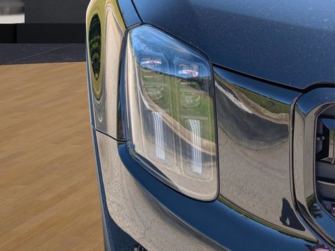 Used 2024 Kia Telluride SX Prestige X-Line image 4