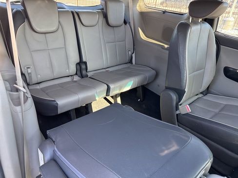 Used 2015 Kia Sedona EX w/ EX Premium Package image 21