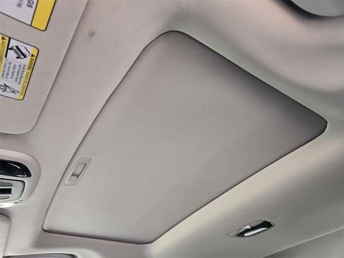 Used 2022 Subaru Outback Limited w/ Popular Package #2 image 27