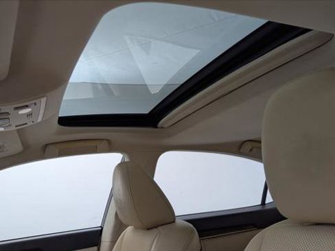 Used 2015 Lexus ES 350 w/ Premium Package FWD image 26