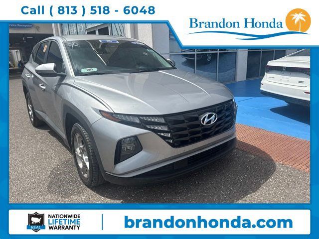 Used 2022 Hyundai Tucson SE FWD image 1