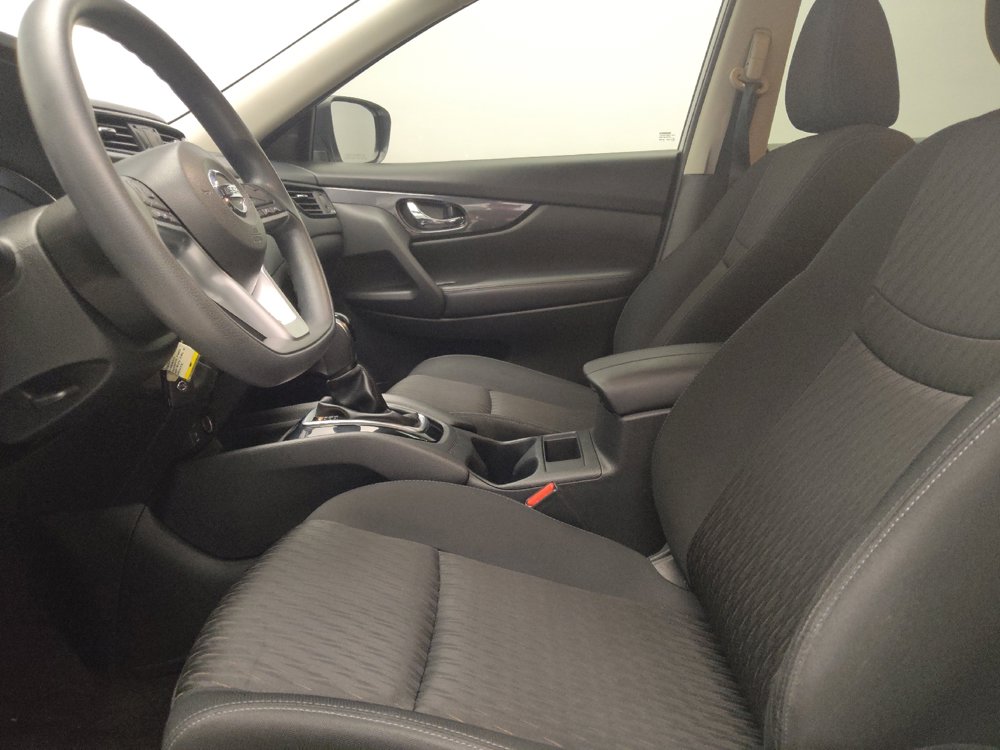 Used 2017 Nissan Rogue S FWD image 17