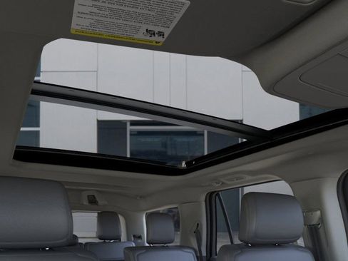 New 2025 Ford Expedition Active RWD image 22