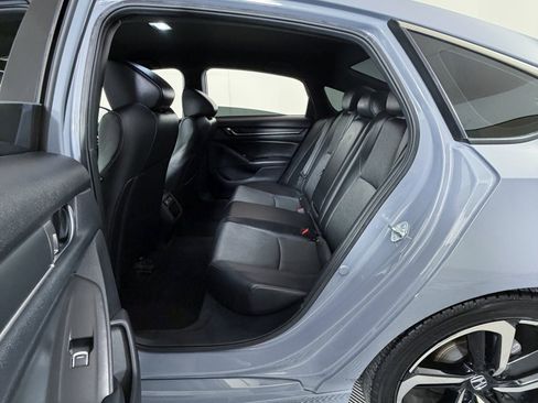 Used 2021 Honda Accord Sport image 8