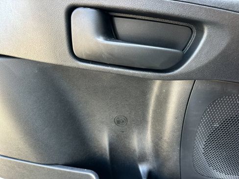 Used 2024 RAM ProMaster 2500 FWD image 10