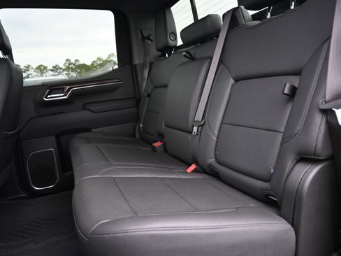 Used 2024 Chevrolet Silverado 1500 RST w/ Convenience Package II image 30