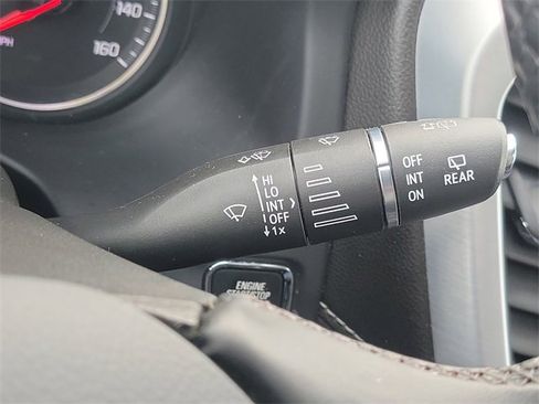 Certified 2023 GMC Acadia SLT image 13