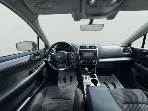 Used 2019 Subaru Outback 2.5i Premium w/ Popular Package #2 AWD/4WD image 16