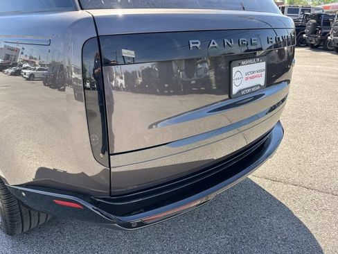 Used 2023 Land Rover Range Rover SE AWD/4WD image 10