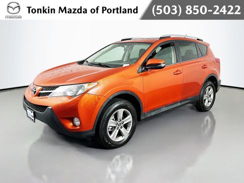 Used 2015 Toyota RAV4 XLE image 3