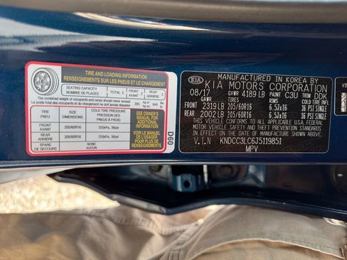 Used 2018 Kia Niro EX image 20