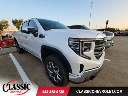 Used 2024 GMC Sierra 1500 SLT w/ SLT Premium Package RWD image 1