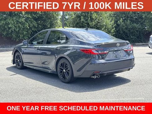 Used 2025 Toyota Camry SE w/ Convenience Package FWD image 4
