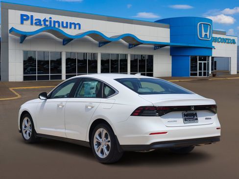New 2026 Honda Accord LX image 5