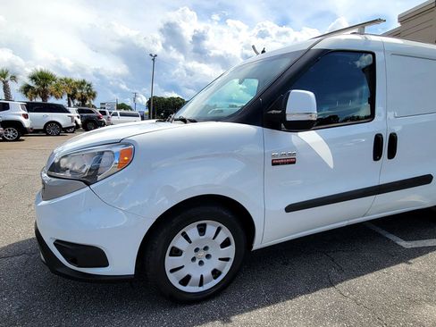 Used 2019 RAM ProMaster City Tradesman SLT image 7