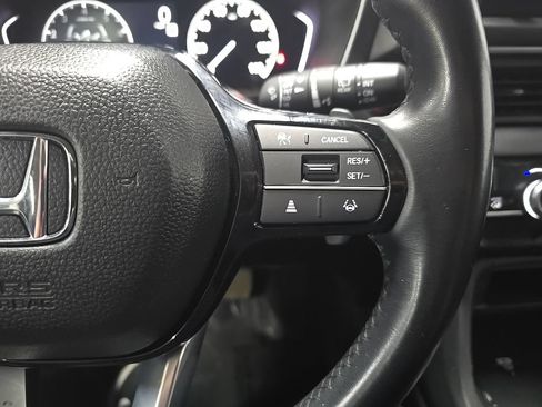 Used 2024 Honda Pilot EX-L image 21