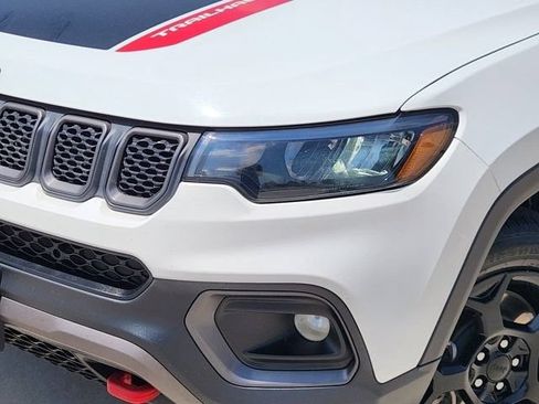 Used 2024 Jeep Compass Trailhawk AWD/4WD image 9