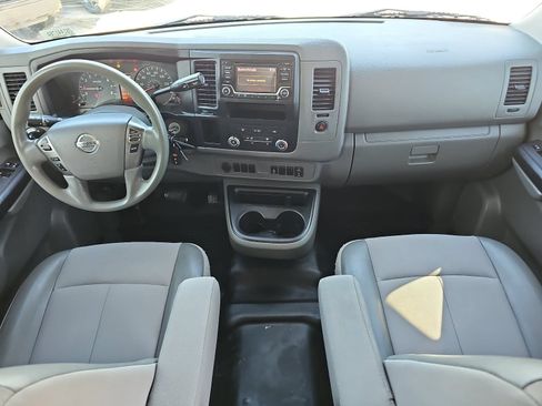 Used 2018 Nissan NV 1500 SV RWD image 11